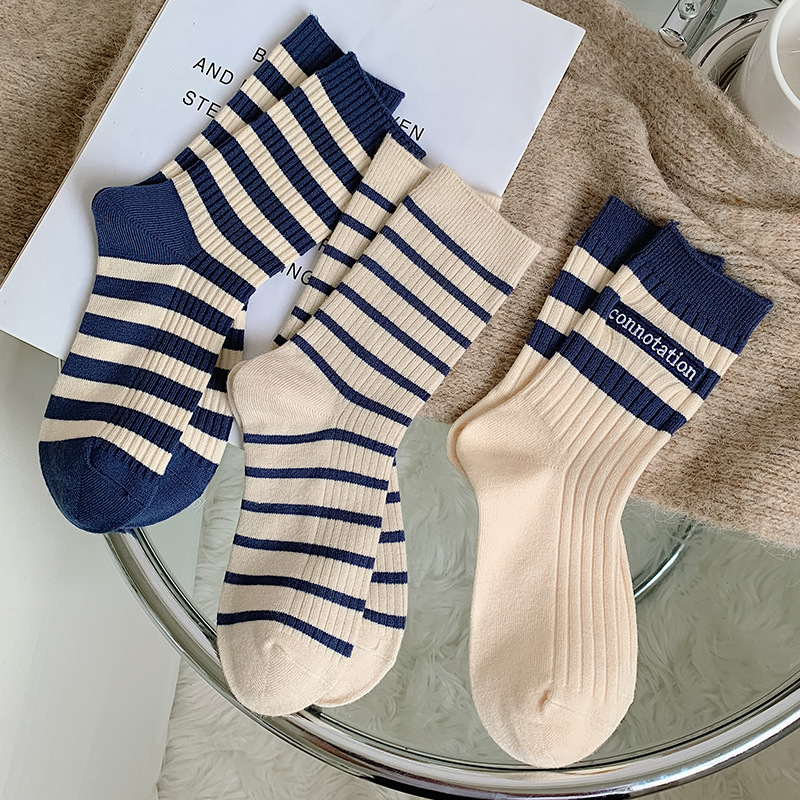 Street Fashion Youtube - Autumn Women Sports Socks Stripe Fashion