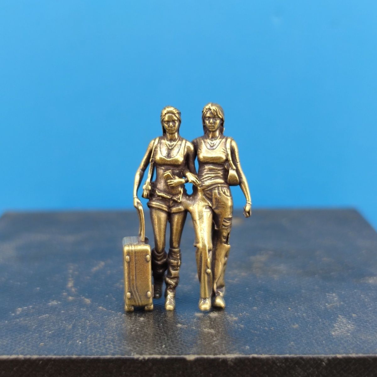 Brass Best Friend Outing Fashi - Street Fashion Model review and price