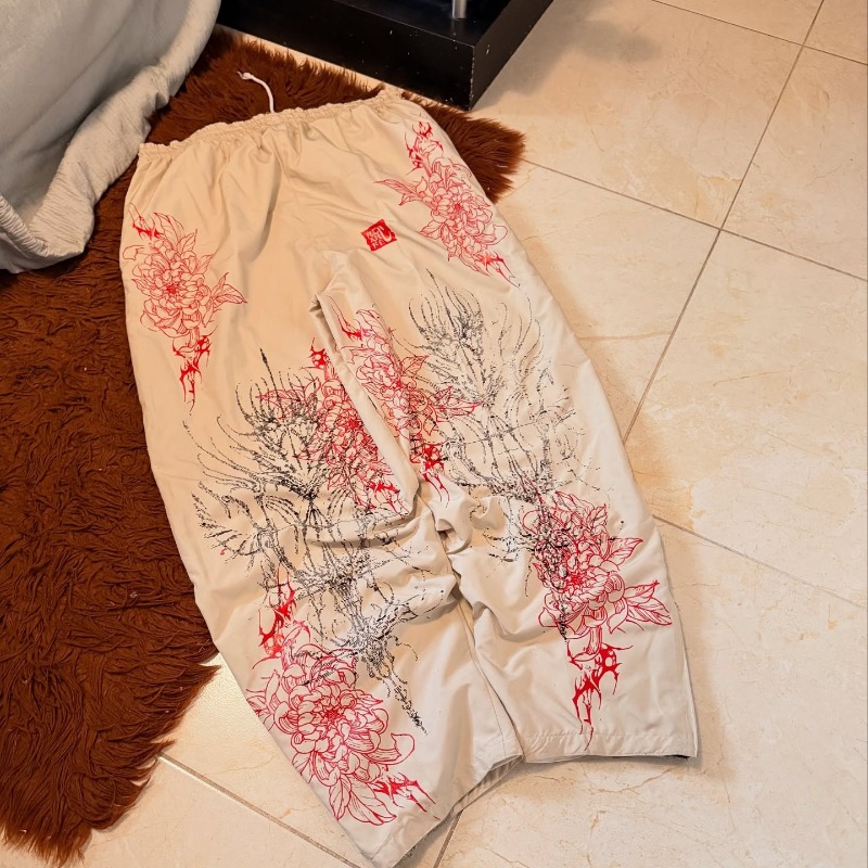 Harajuku Red Spider Lily Print - Street Fashion In Japanese review and price